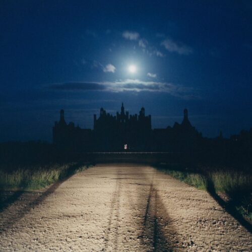 Luigi Ghirri, Chambord, 1988 © Archivio Eredi Luigi Ghirri